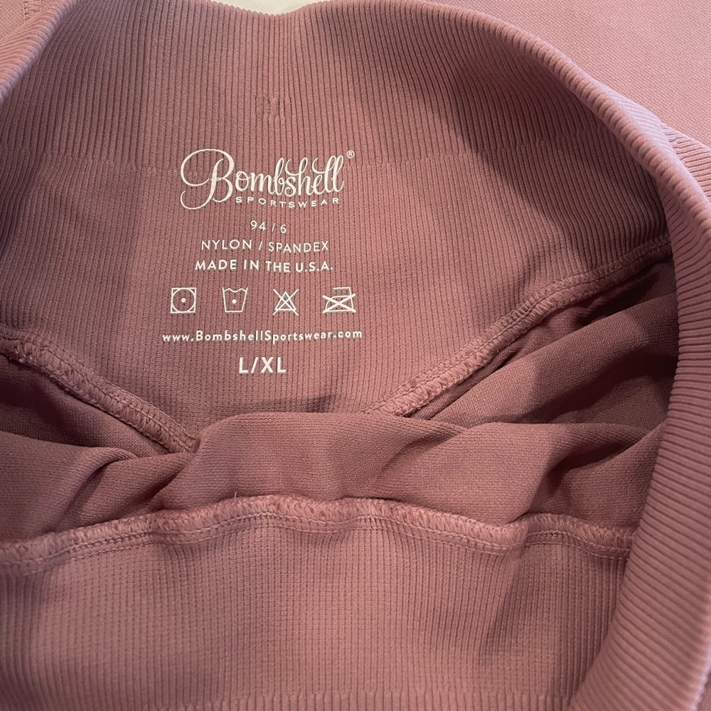 Bombshell Mauve Set Leggings & Long Sleeve Top - Picture 6 of 7